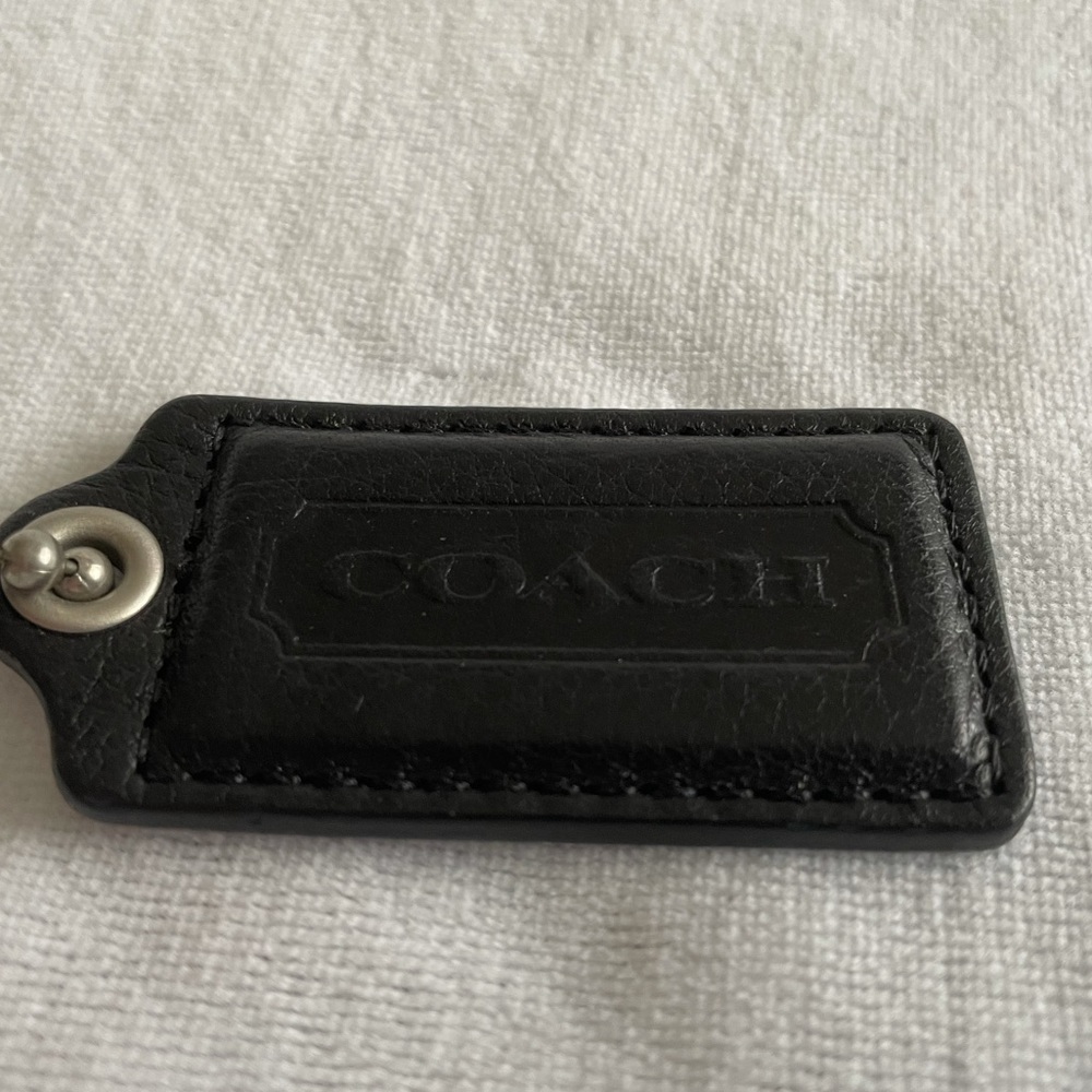 Coach - Picture 2 of 6